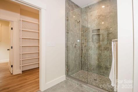 445 Governors View Road Asheville NC 28805