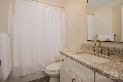 445 Governors View Road Asheville NC 28805