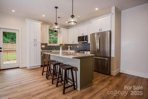 445 Governors View Road Asheville NC 28805