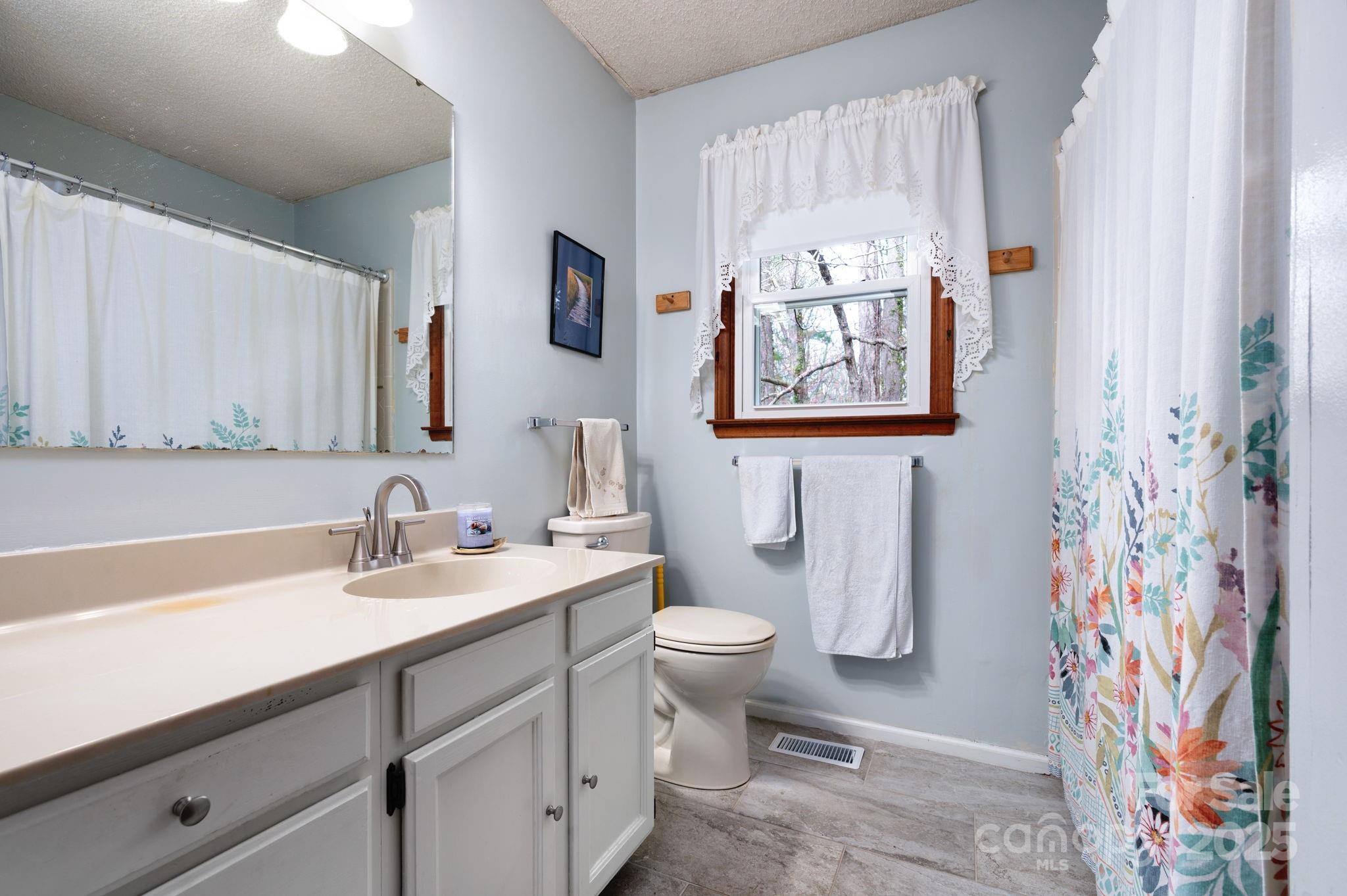 31 Turnberry Drive Arden NC 28704