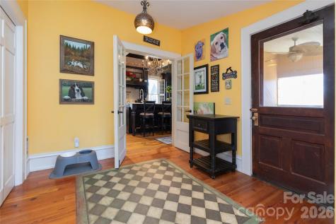 129 Woolsey Heights Waynesville NC 28786
