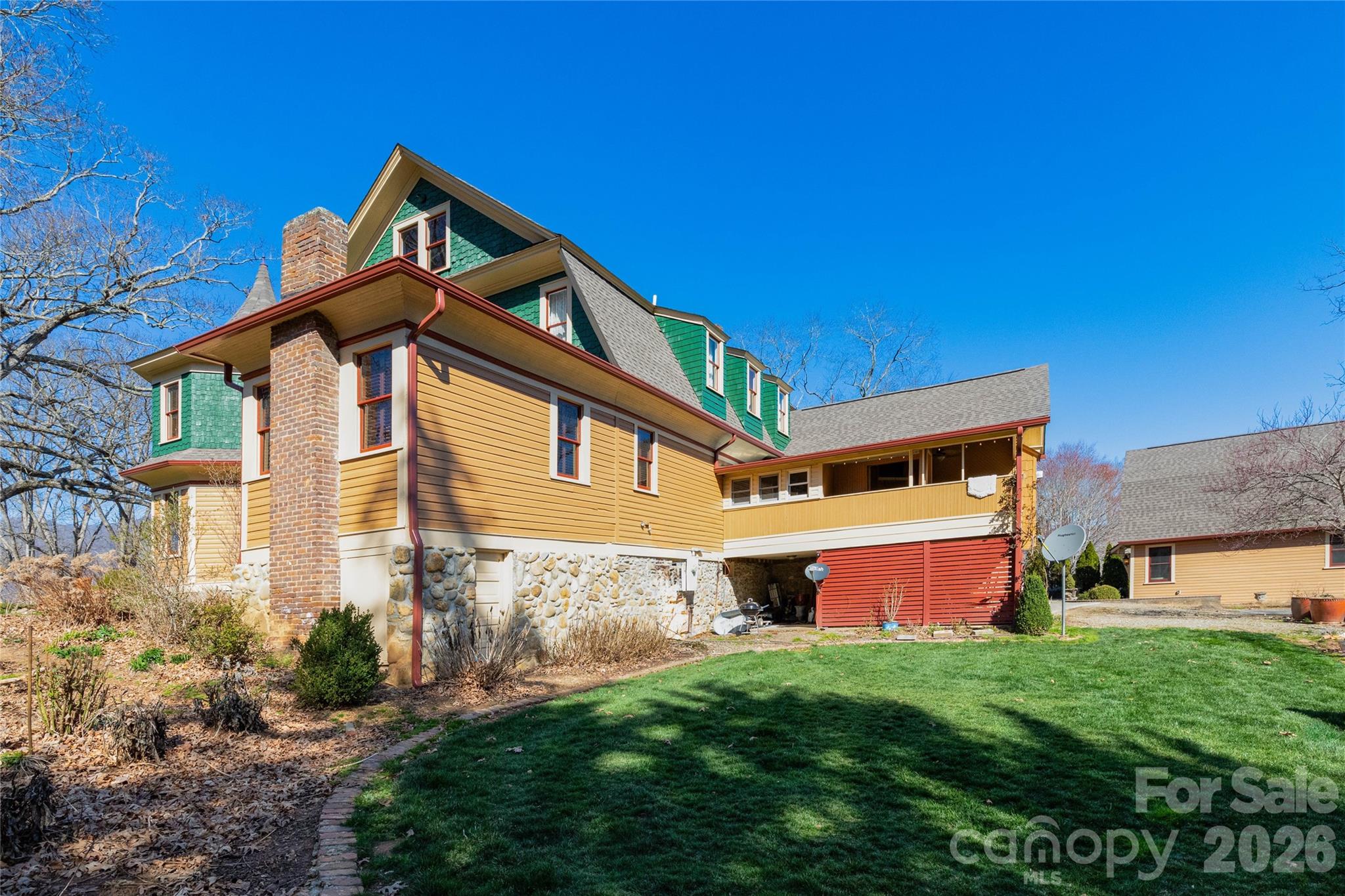 129 Woolsey Heights Waynesville NC 28786