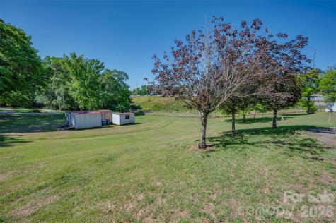 220 Roberson Road Forest City NC 28043