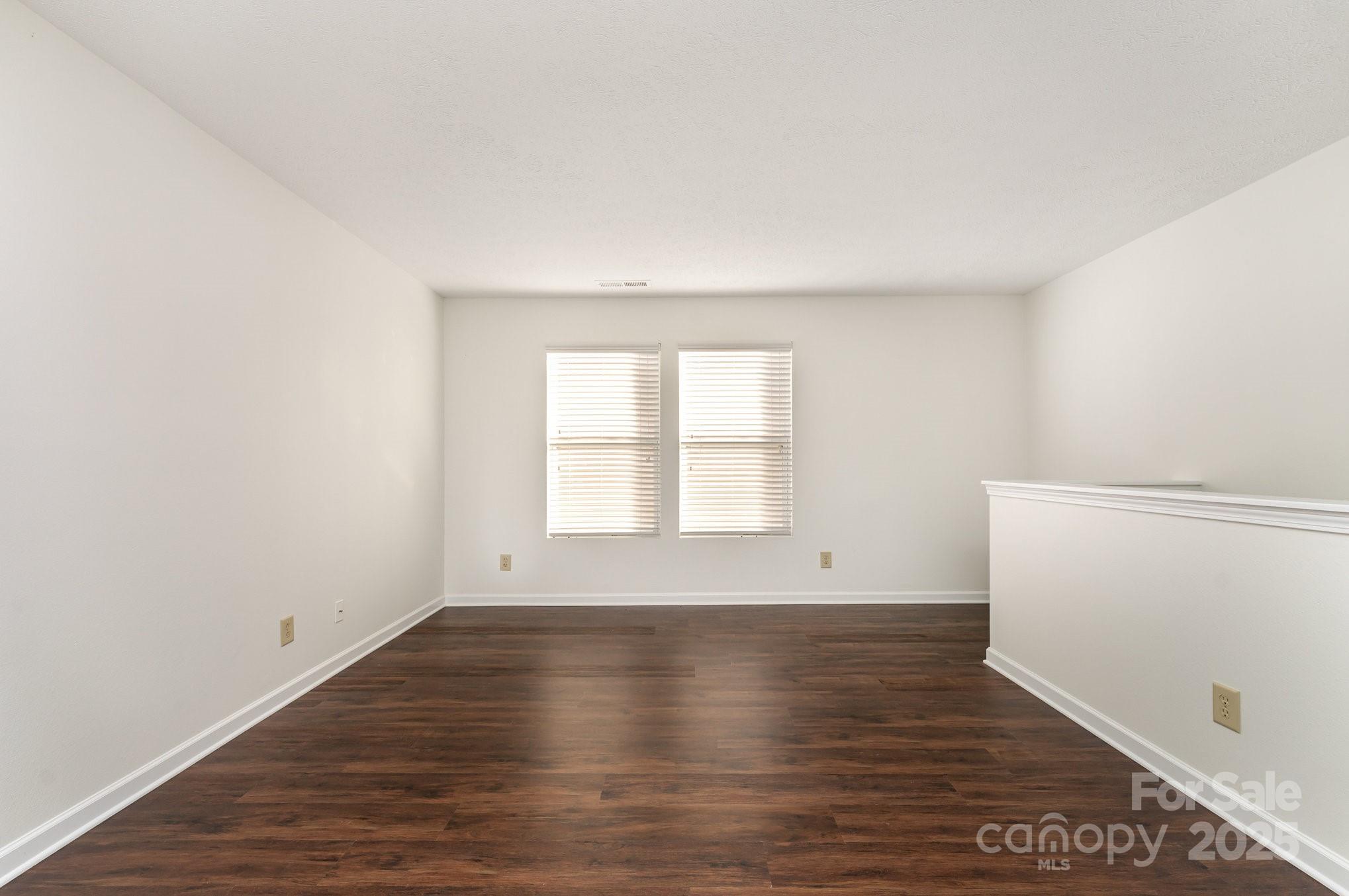 7601 Eben Drive Charlotte NC 28269
