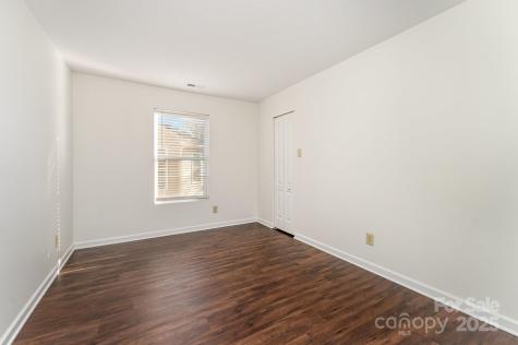 7601 Eben Drive Charlotte NC 28269