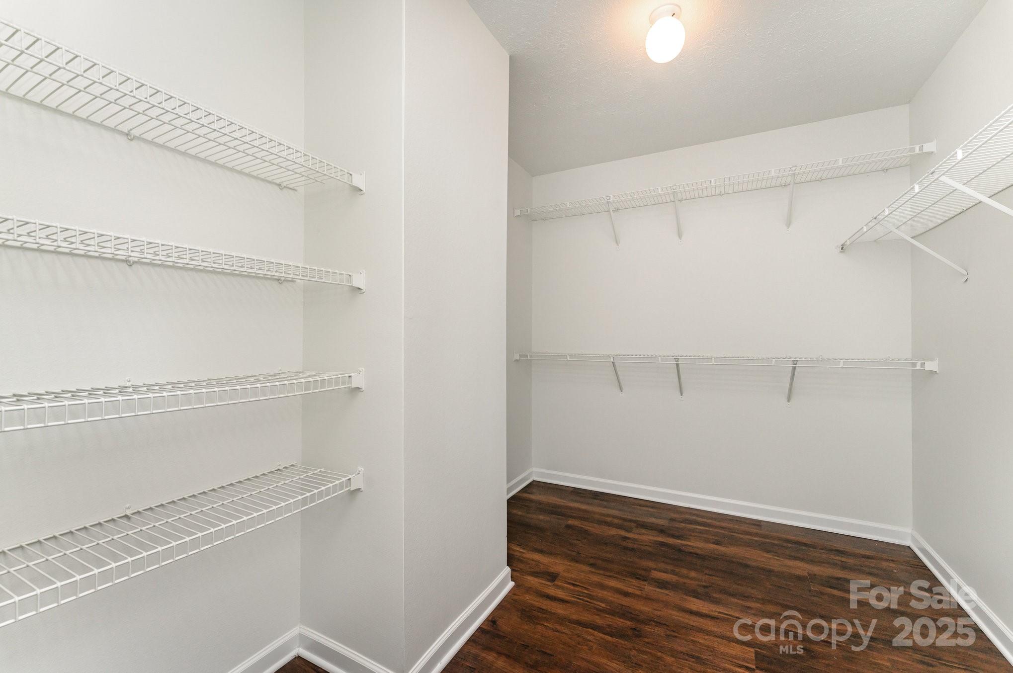7601 Eben Drive Charlotte NC 28269