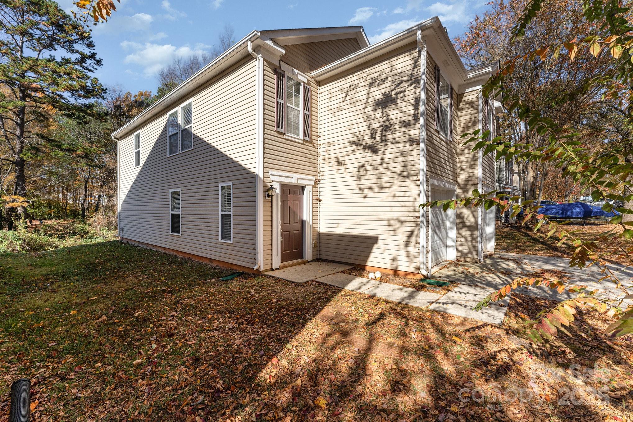 7601 Eben Drive Charlotte NC 28269