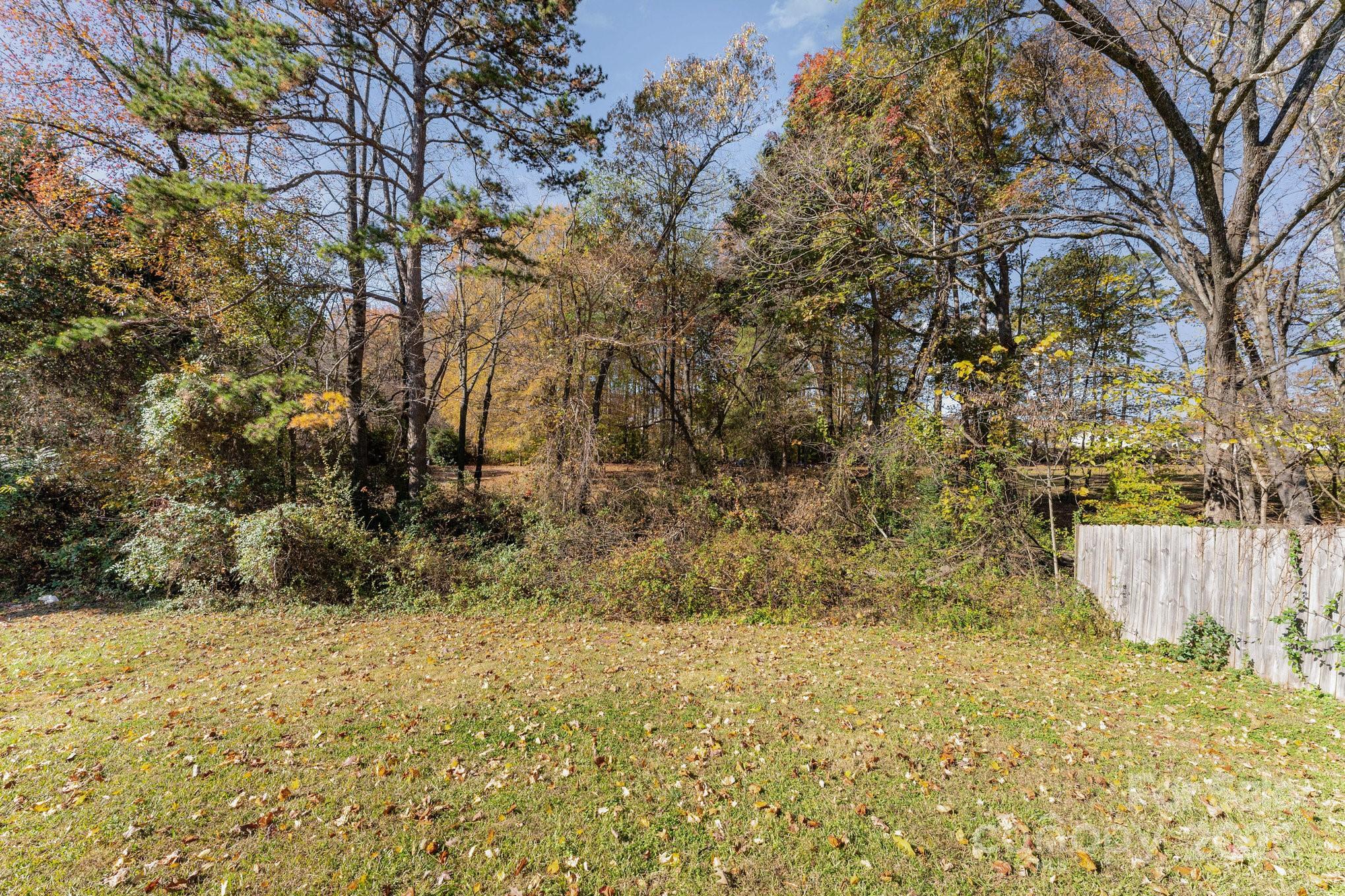 7601 Eben Drive Charlotte NC 28269