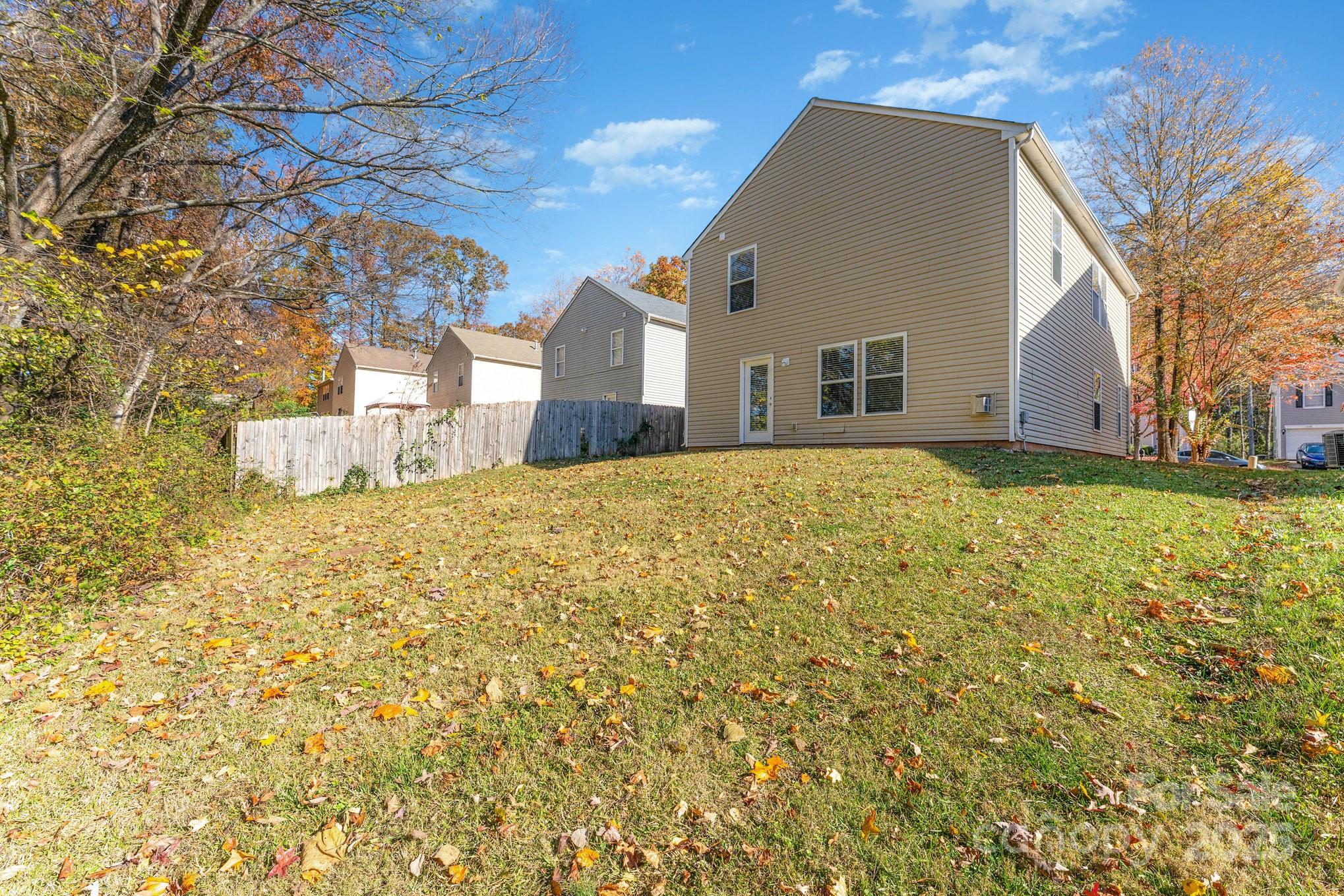 7601 Eben Drive Charlotte NC 28269