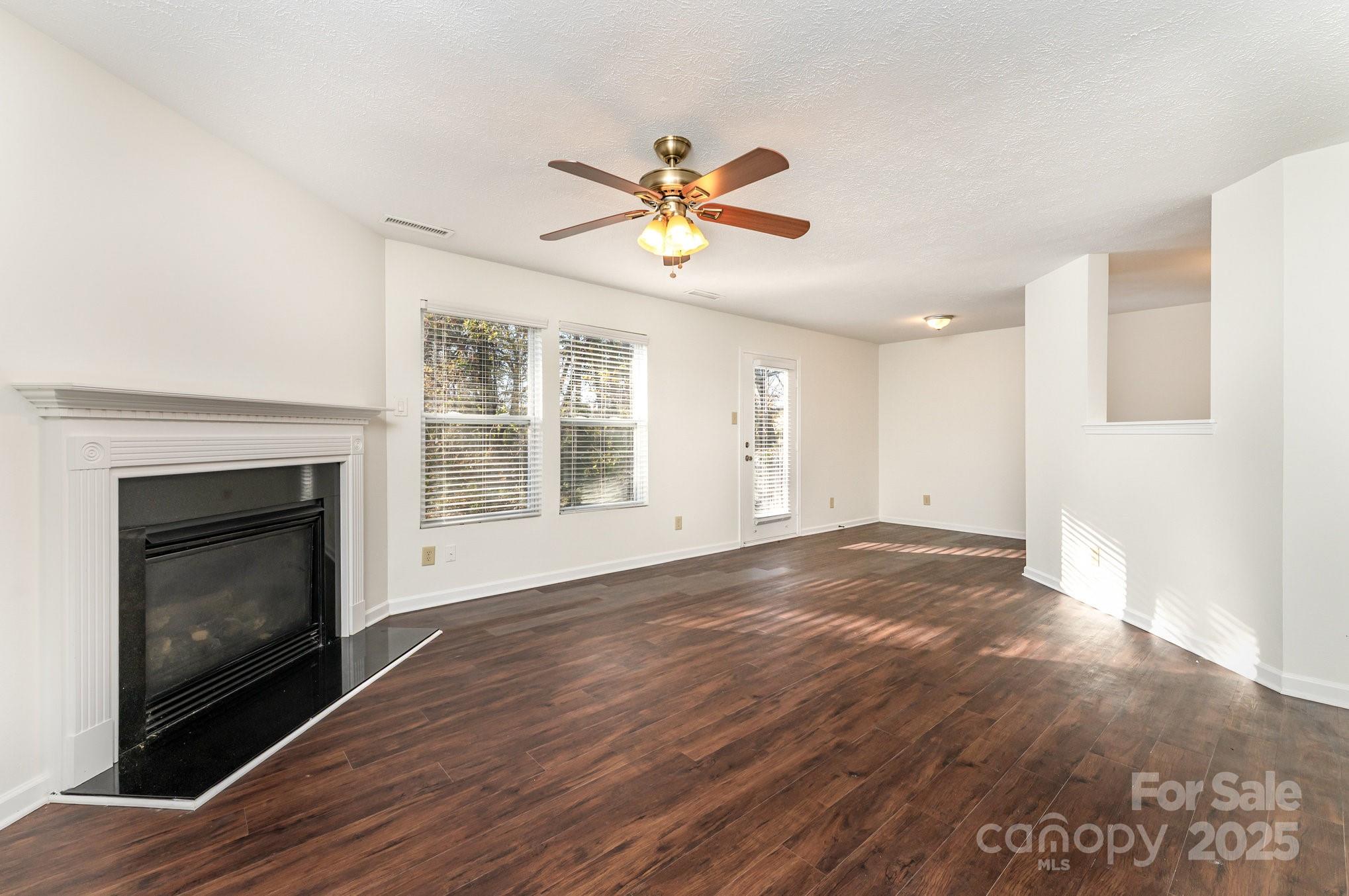 7601 Eben Drive Charlotte NC 28269
