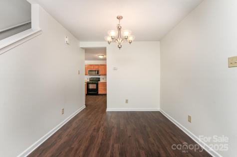 7601 Eben Drive Charlotte NC 28269