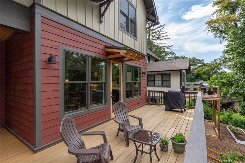 46 Hibriten Drive Asheville NC 28801