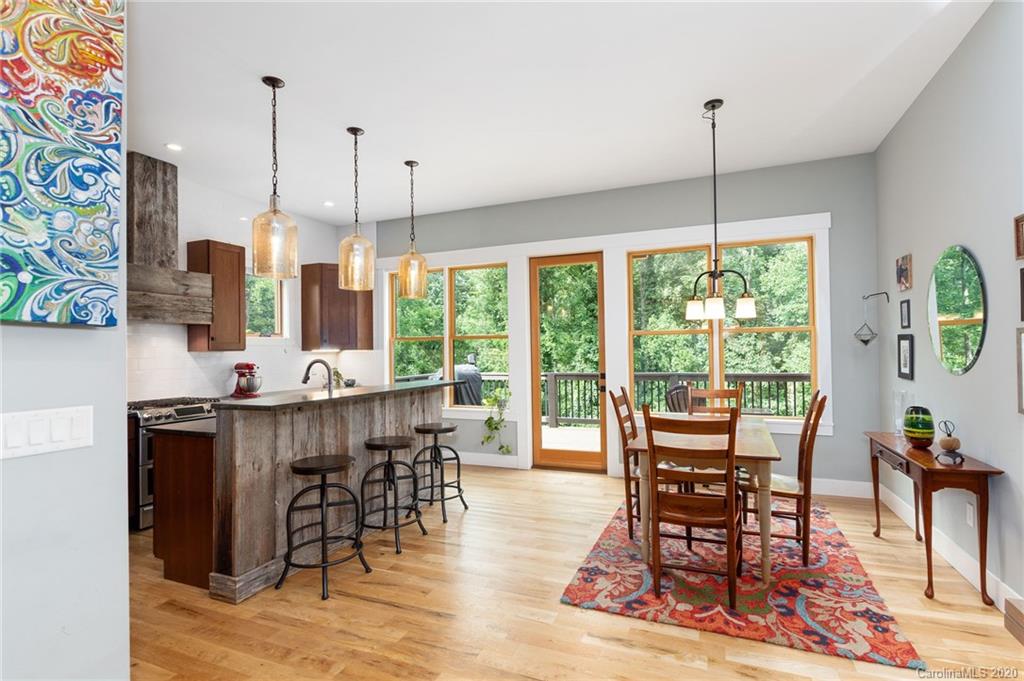 46 Hibriten Drive Asheville NC 28801