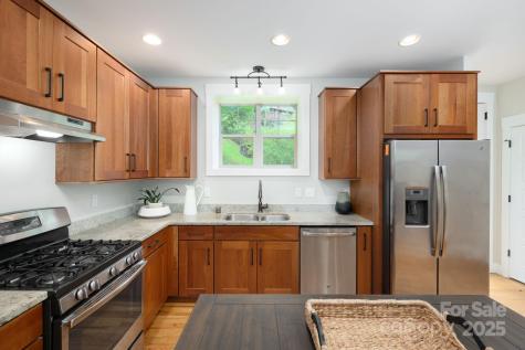 29 Shady Park Lane Asheville NC 28804