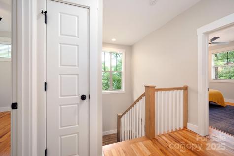 29 Shady Park Lane Asheville NC 28804