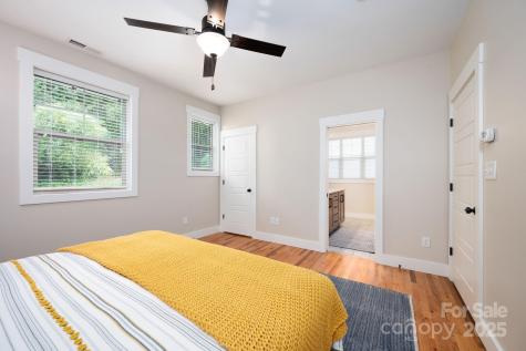 29 Shady Park Lane Asheville NC 28804