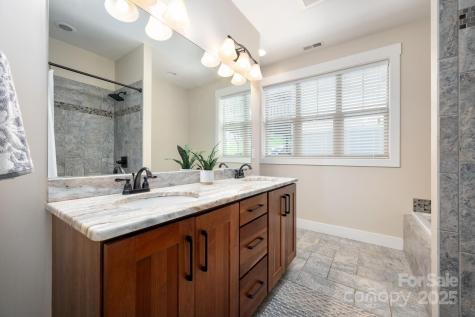 29 Shady Park Lane Asheville NC 28804