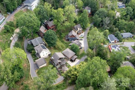 29 Shady Park Lane Asheville NC 28804