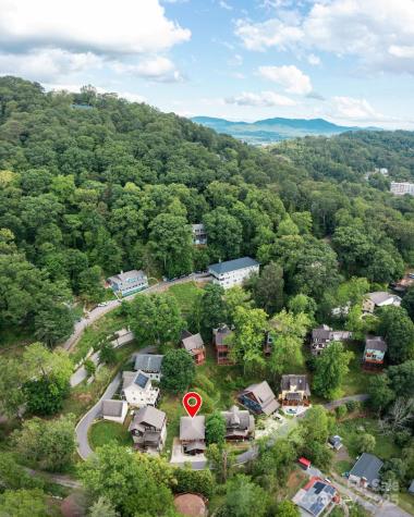 29 Shady Park Lane Asheville NC 28804