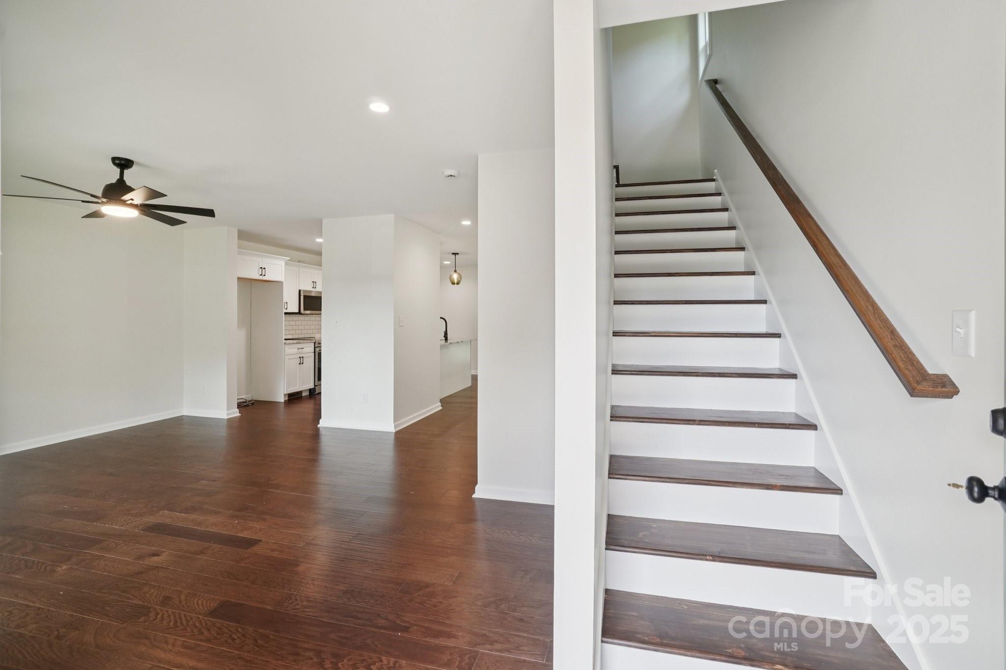 19 White Avenue Asheville NC 28803