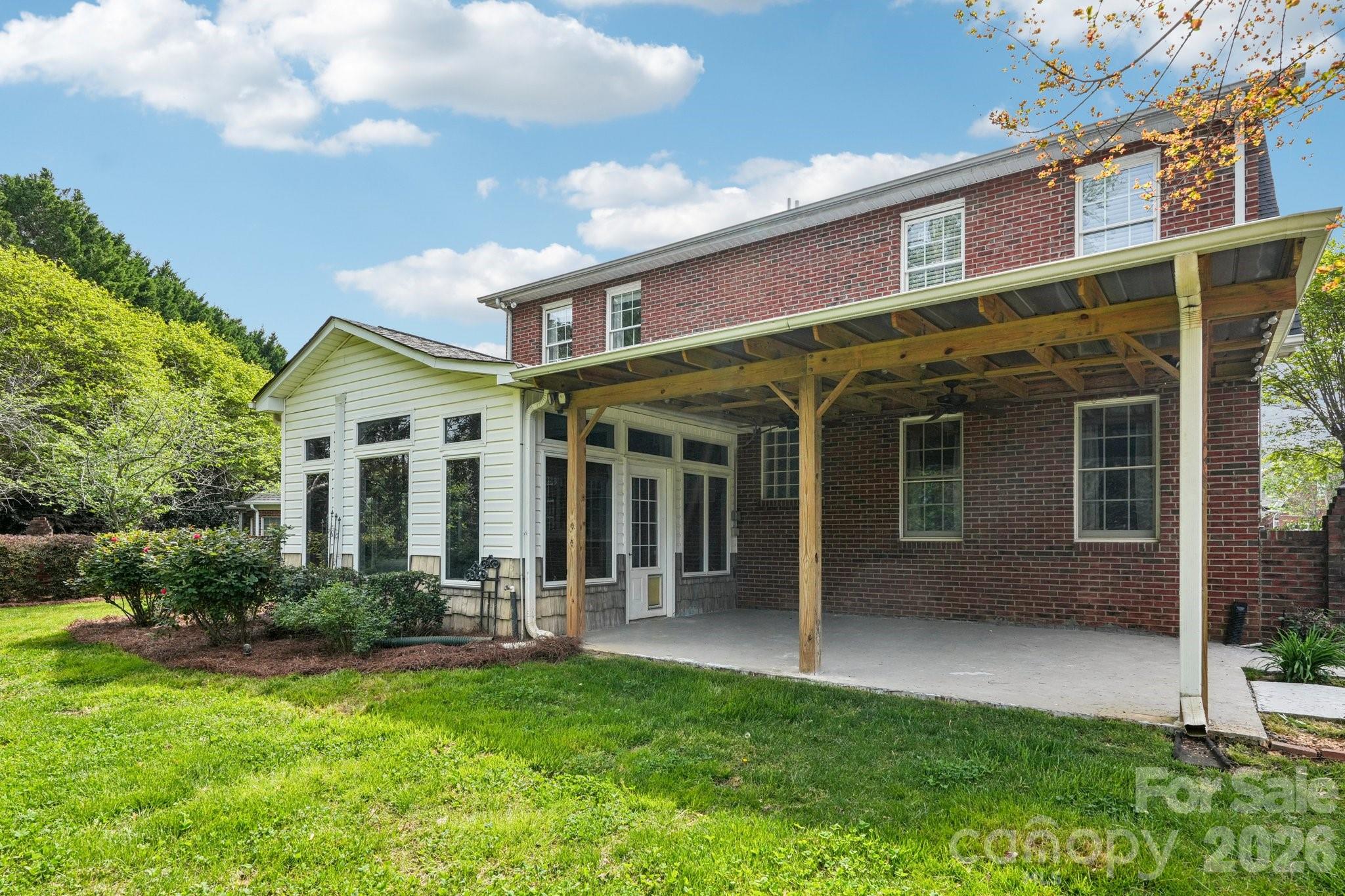 2005 Pinefield Court Gastonia NC 28056