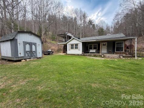 658 Upper Hanging Rock Road Spruce Pine NC 28777