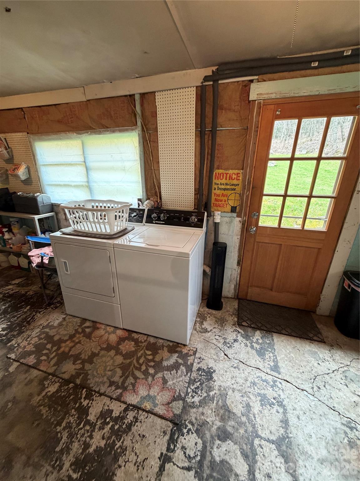 658 Upper Hanging Rock Road Spruce Pine NC 28777