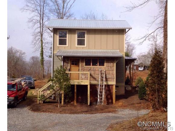 10 Moore Avenue Asheville NC 28806