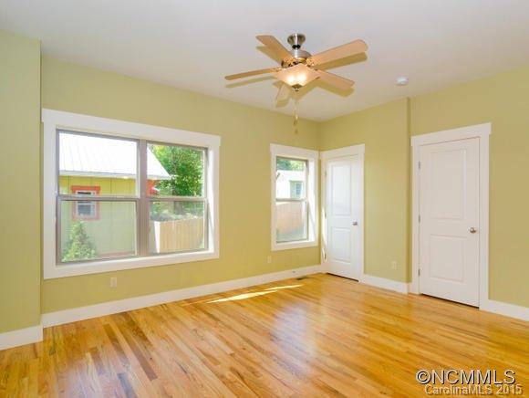 10 Moore Avenue Asheville NC 28806