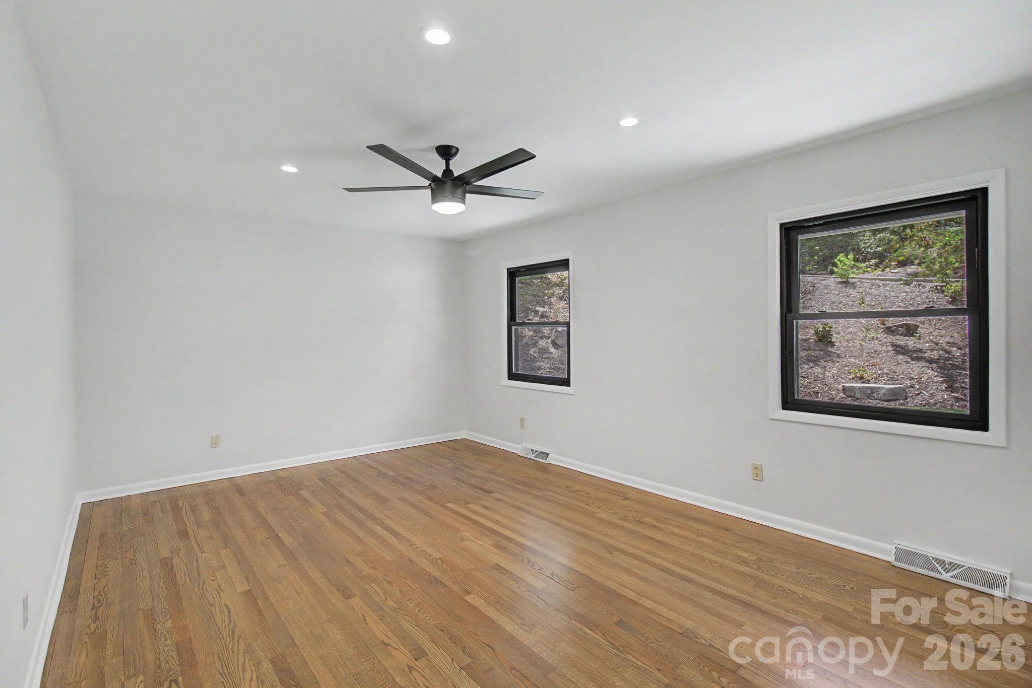 5 Kent Place Asheville NC 28804