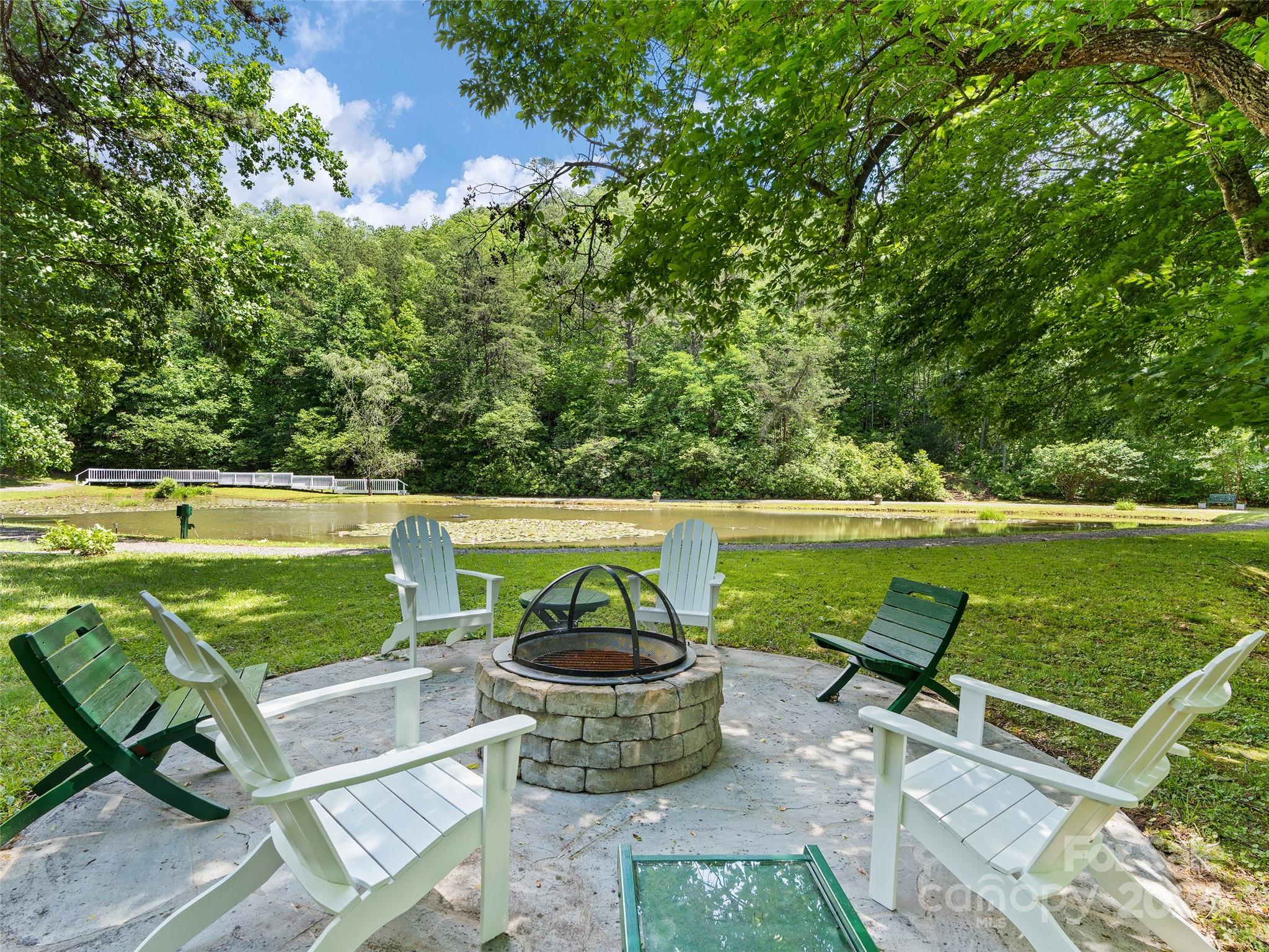 1767 Ridge Way Street Sylva NC 28779