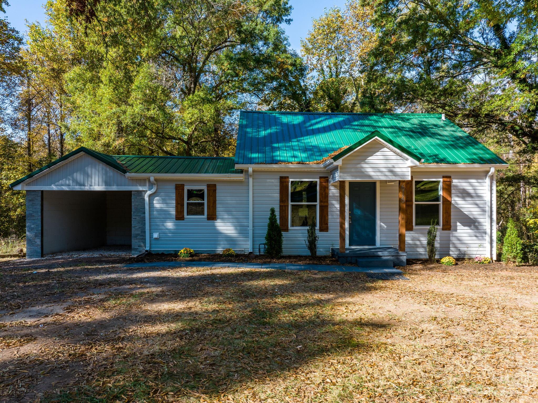 616 N Gaither Avenue Newton NC 28658