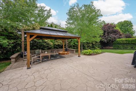 6512 Springs Mill Road Charlotte NC 28277