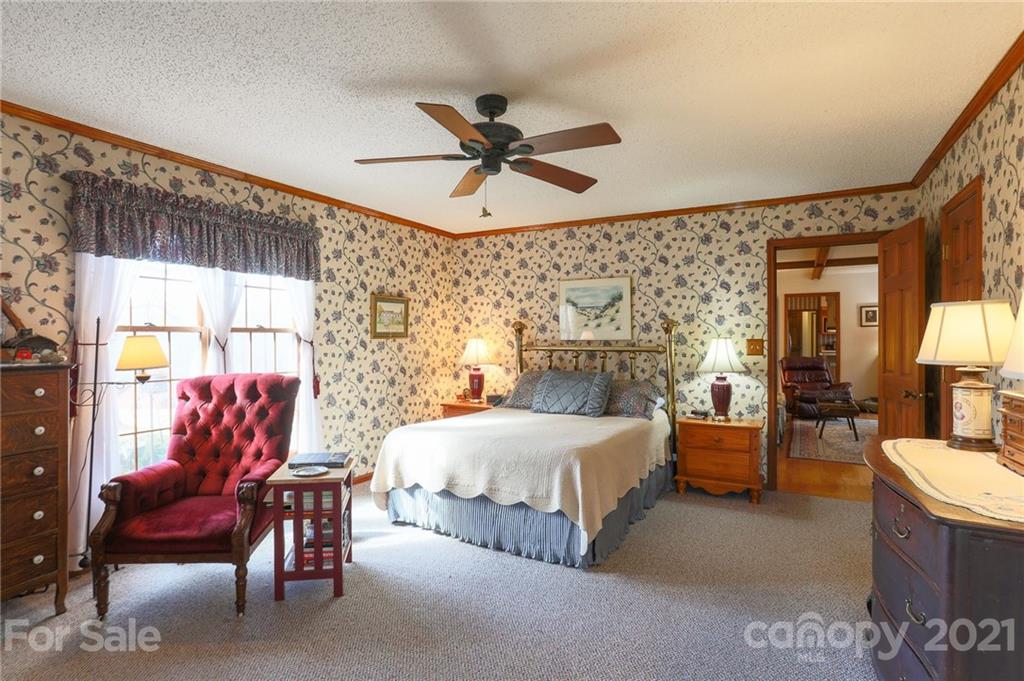 355 Poplar Drive Candler NC 28715