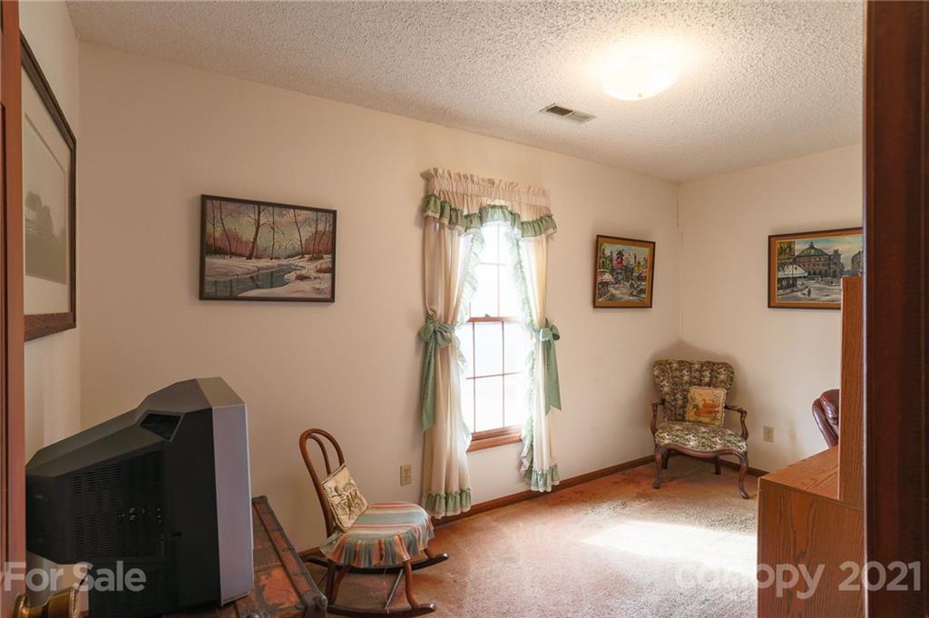 355 Poplar Drive Candler NC 28715