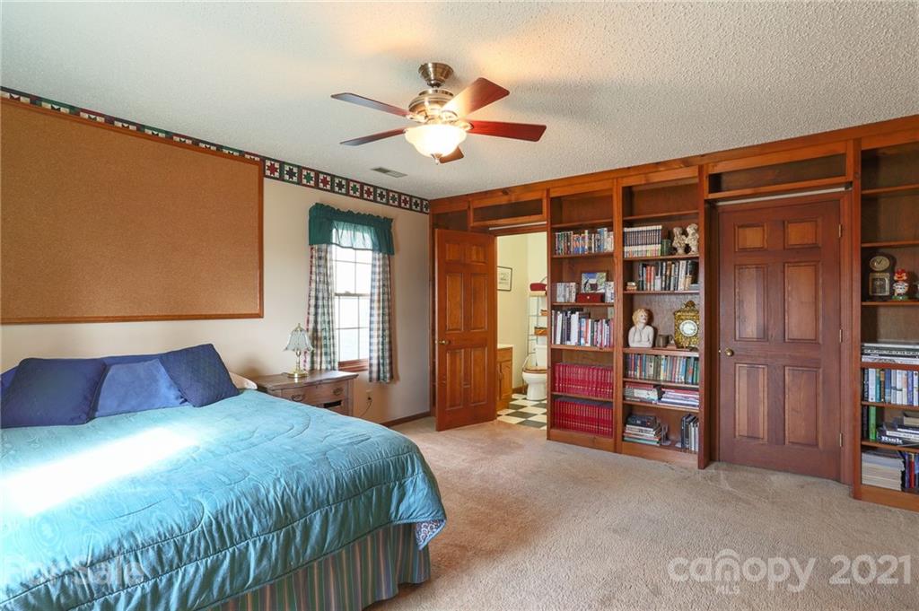 355 Poplar Drive Candler NC 28715