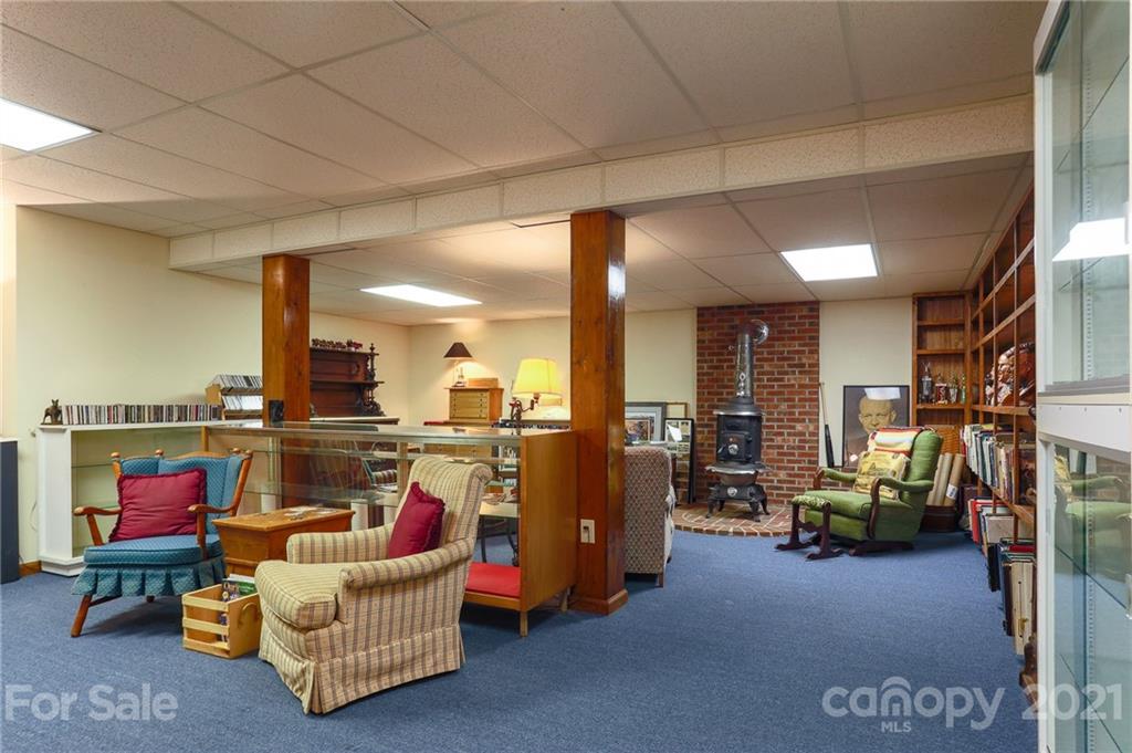 355 Poplar Drive Candler NC 28715