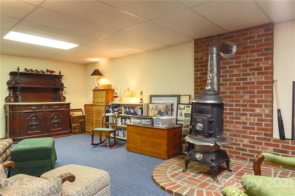 355 Poplar Drive Candler NC 28715