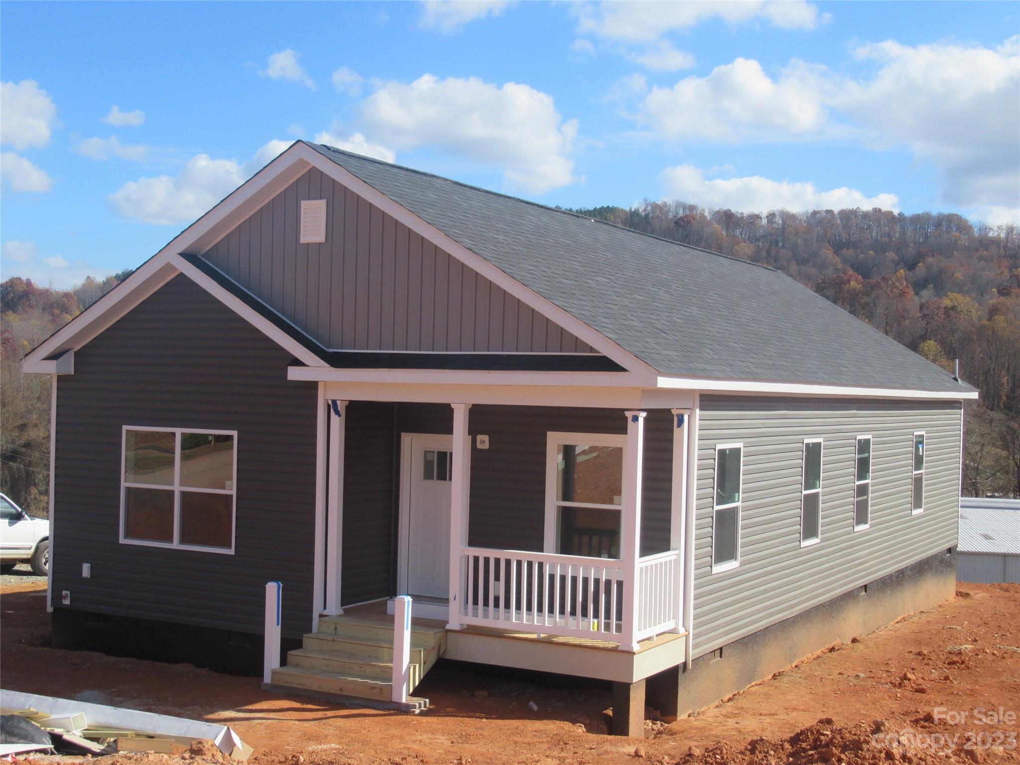 376 Carolina Avenue Marion NC 28752