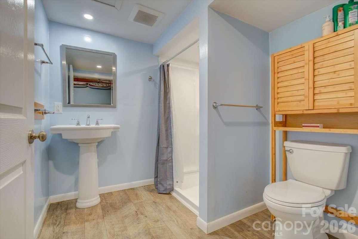 972 Harper Road Hendersonville NC 28792