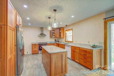 972 Harper Road Hendersonville NC 28792