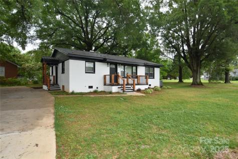 706 Mcintyre Street Monroe NC 28110
