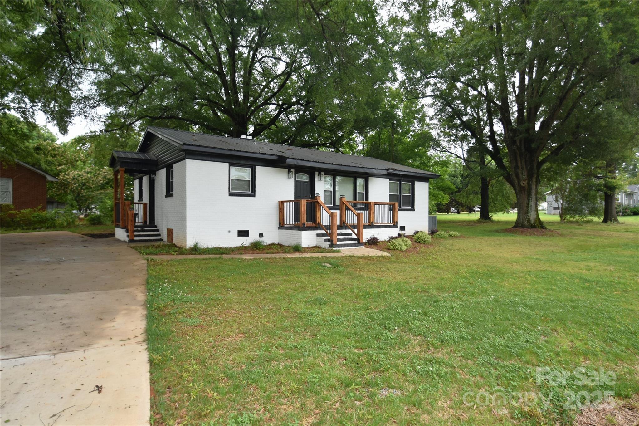 706 Mcintyre Street Monroe NC 28110