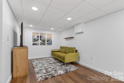 140 Dunbar Street Bryson City NC 28713