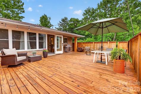 140 Dunbar Street Bryson City NC 28713