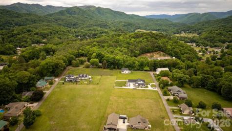 140 Dunbar Street Bryson City NC 28713