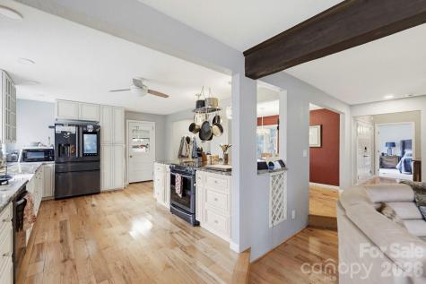 27 Spring Hill Circle Arden NC 28704