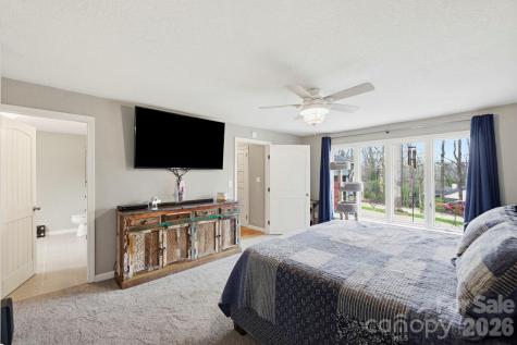 27 Spring Hill Circle Arden NC 28704