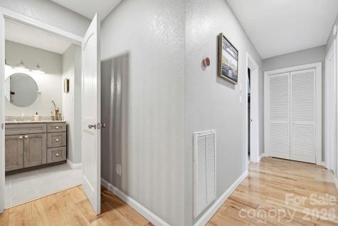 27 Spring Hill Circle Arden NC 28704