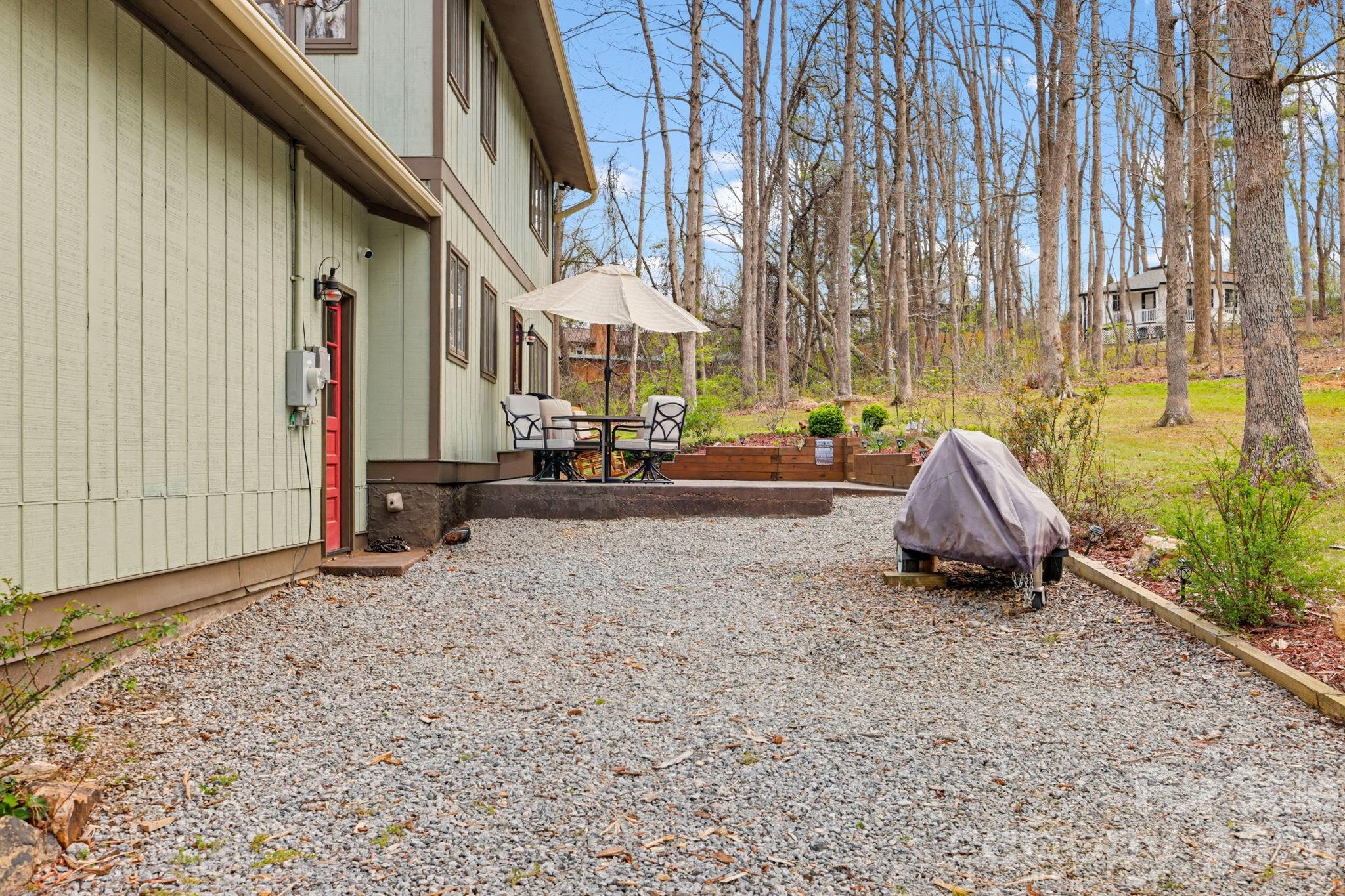 27 Spring Hill Circle Arden NC 28704